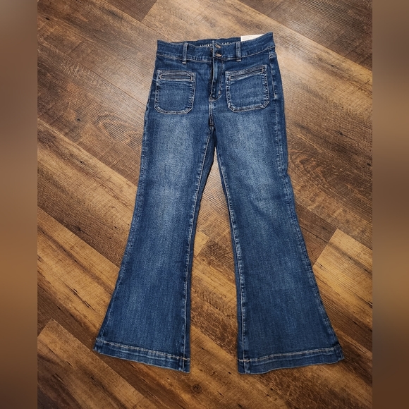 American Eagle Outfitters Denim - NWT American Eagle Flare Jeans